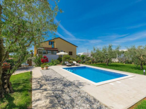 Holiday Home Chiara